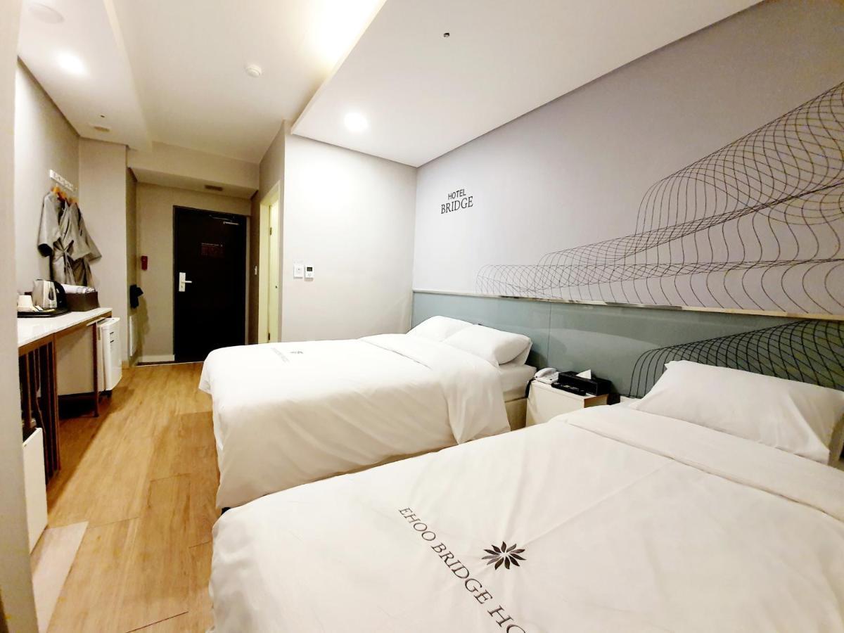 Hotel Bridge Σεούλ Εξωτερικό φωτογραφία